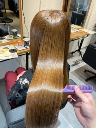 ロング 藤田一輝 【美髪職人】のヘアスタイル