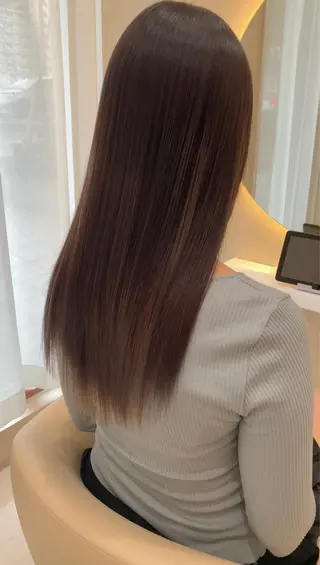 ロング 美髪矯正 吉岡柊斗のヘアスタイル