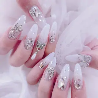 ネイル 梅田🦄中崎町🩵 u n o 0 1のネイルデザイン