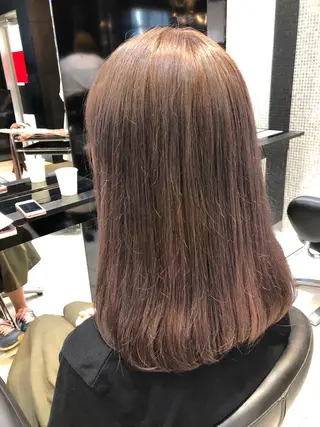セミロング カラー 女性リピ90%🍨 🩷佐藤みずきのヘアスタイル
