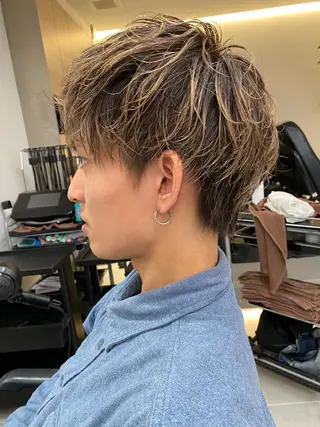 ショート 堀 明俊のヘアスタイル