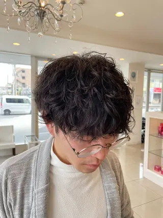 パーマ メンズ 白髪ぼかしデザイン ハイライト/宮本純登のヘアスタイル