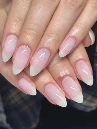ネイル nails by tete🧸のネイルデザイン