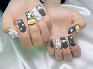ネイル lucky nail 歌舞伎町のネイルデザイン
