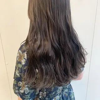 カラー 山口 莉奈のヘアスタイル