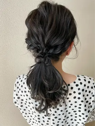 セミロング ヘアアレンジ 沢田 瞳のヘアスタイル