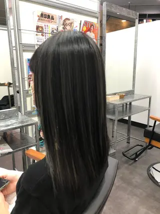 ミディアム カラー ヘアアレンジ 大塚 貴之のヘアスタイル