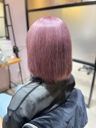 ショート カラー 作野 潮織のヘアスタイル