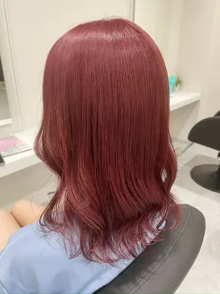 ミディアム カラー Amour なぐらのヘアスタイル