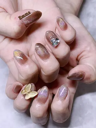 ネイル She   Nail所属・ISA_ BELLAのネイルデザイン