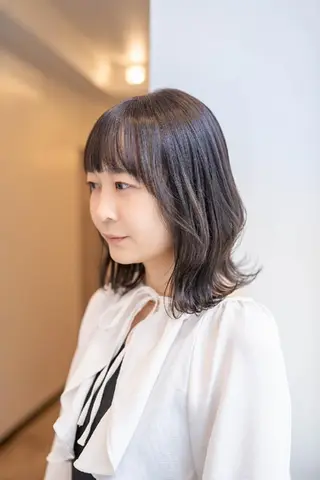 ミディアム カラー Lazo/ 原弥和子のヘアスタイル