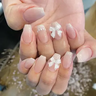 ネイル crystal ⭐︎ colorのネイルデザイン