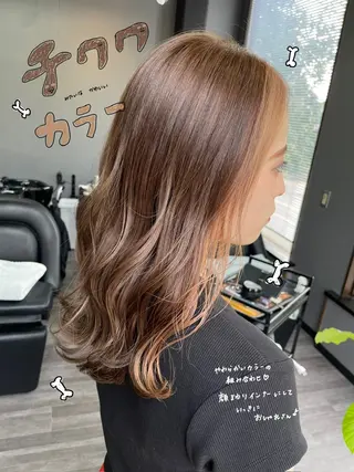 セミロング カラー オノ アカネのヘアスタイル