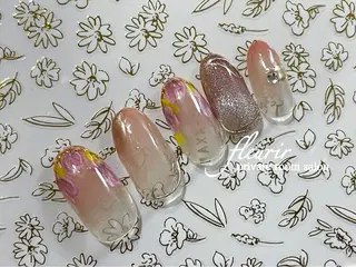 ネイル フルリール 【プライベートサロンのネイルデザイン
