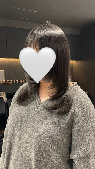ミディアム ハイトーン／ フウカ‎🤍のヘアスタイル