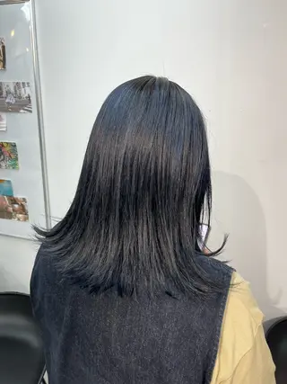 セミロング カラー ウルフ🦋顔まわり ❤︎ ͛MEIのヘアスタイル