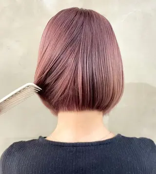 ショート ☘️レイヤー&ボブ× ハイトーン☘️初ボブのヘアスタイル