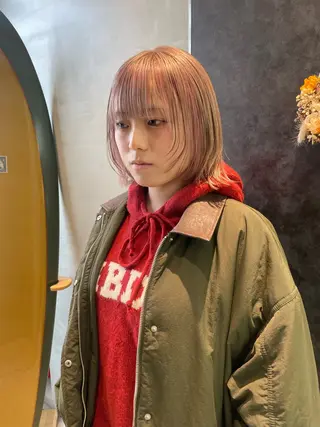 ショート カラー ♥️ブリーチ/ボブ/ レイヤー♥️maiのヘアスタイル