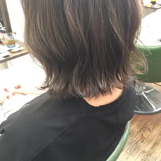 ショート カラー 阪本 美紀のヘアスタイル