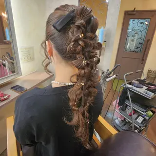 ロング ヘアアレンジ 田井中 悠紀のヘアスタイル