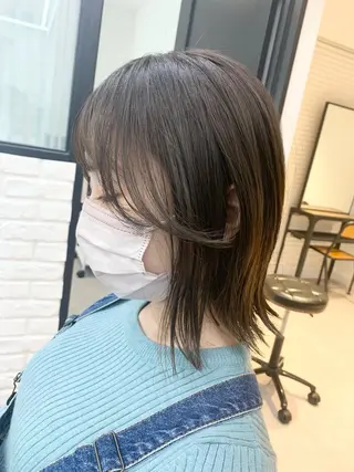 ミディアム カラー パーマ ヘアアレンジ メンズ キッズ ネイル マツエク・マツパ アイブロウ レイヤーカット 🌿透け感カラーのヘアスタイル