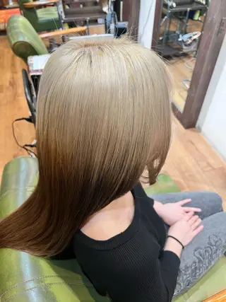 ロング カラー まゆ/髪質改善 ストレート/スパ🫧のヘアスタイル