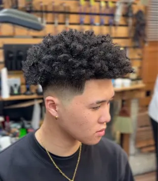 ショート パーマ 💈メンズカット 💈とーごのヘアスタイル