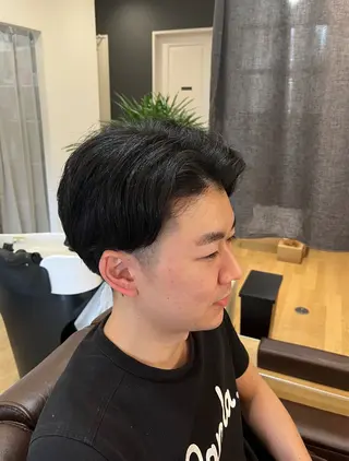 メンズ 吉田 博明の眉毛・アイブロウイメージ