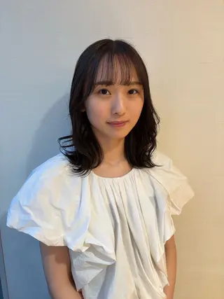 ミディアム 💿 kanna💿のヘアスタイル