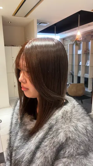 ミディアム カラー ストレートパーマ/ 縮毛矯正/フウカのヘアスタイル