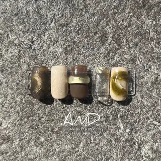 ネイル mzh ...のネイルデザイン
