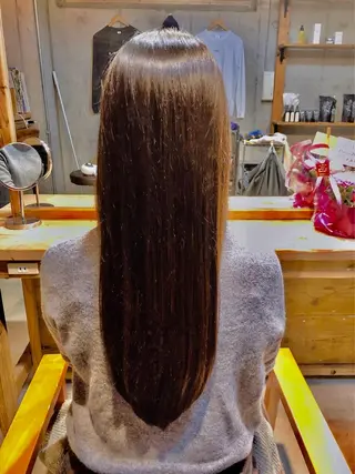 ロング カラー 藤原 ちひろのヘアスタイル