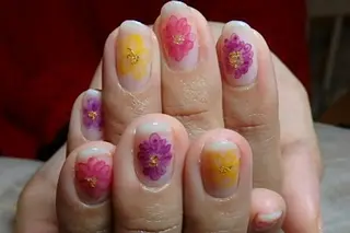 ネイル LAVISH nail salonのネイルデザイン