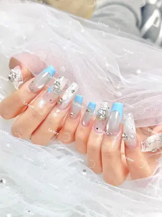 ネイル 🌻 Momoko_のネイルデザイン