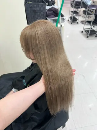 ロング カラー ヘアアレンジ 韓国レイヤー＆ピンク 艶髪🩶maikoのヘアスタイル