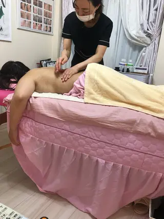 ヨサパーク パール所属・浅尾 順子のエステ・リラクイメージ