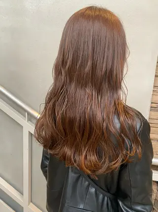 セミロング 艶カラー　宮﨑 蒼のヘアスタイル