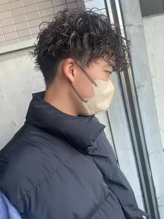 パーマ メンズ 大阪美容師 井上智博のヘアスタイル