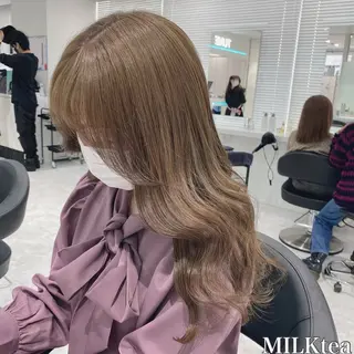 セミロング 🫧モテる💗ダメー ジレスハイトーン🫧のヘアスタイル