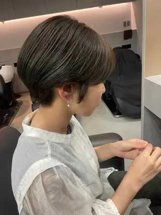 ショート カラー 表参道🌿赤み消し カラー/チナツのヘアスタイル