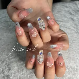 ネイル freenu nail【24H】のネイルデザイン