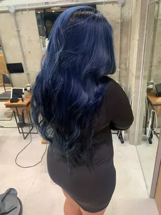 ロング 🦋MAHO🦋 デザインカラーのヘアスタイル