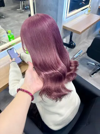 ロング カラー パーマ 透明感ブリーチカラー 🌈TOMOHIROのヘアスタイル
