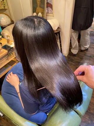 ロング 飯田 実歩(じっぽ)のヘアスタイル