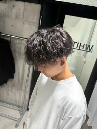 パーマ メンズ _WHITE / KENTOのヘアスタイル