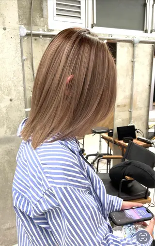 ミディアム LUSTRE クロサワのヘアスタイル