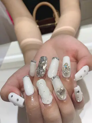 ネイル エンジェル ヒーリング 矢場町店のネイルデザイン