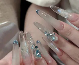 ネイル Luvia Ginzaのネイルデザイン