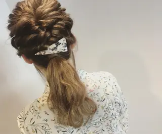 セミロング カラー パーマ ヘアアレンジ 【mokuオーナー】 ちはるのヘアスタイル
