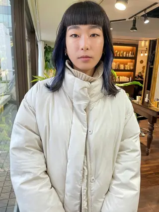 ミディアム オカモト ミユウのヘアスタイル